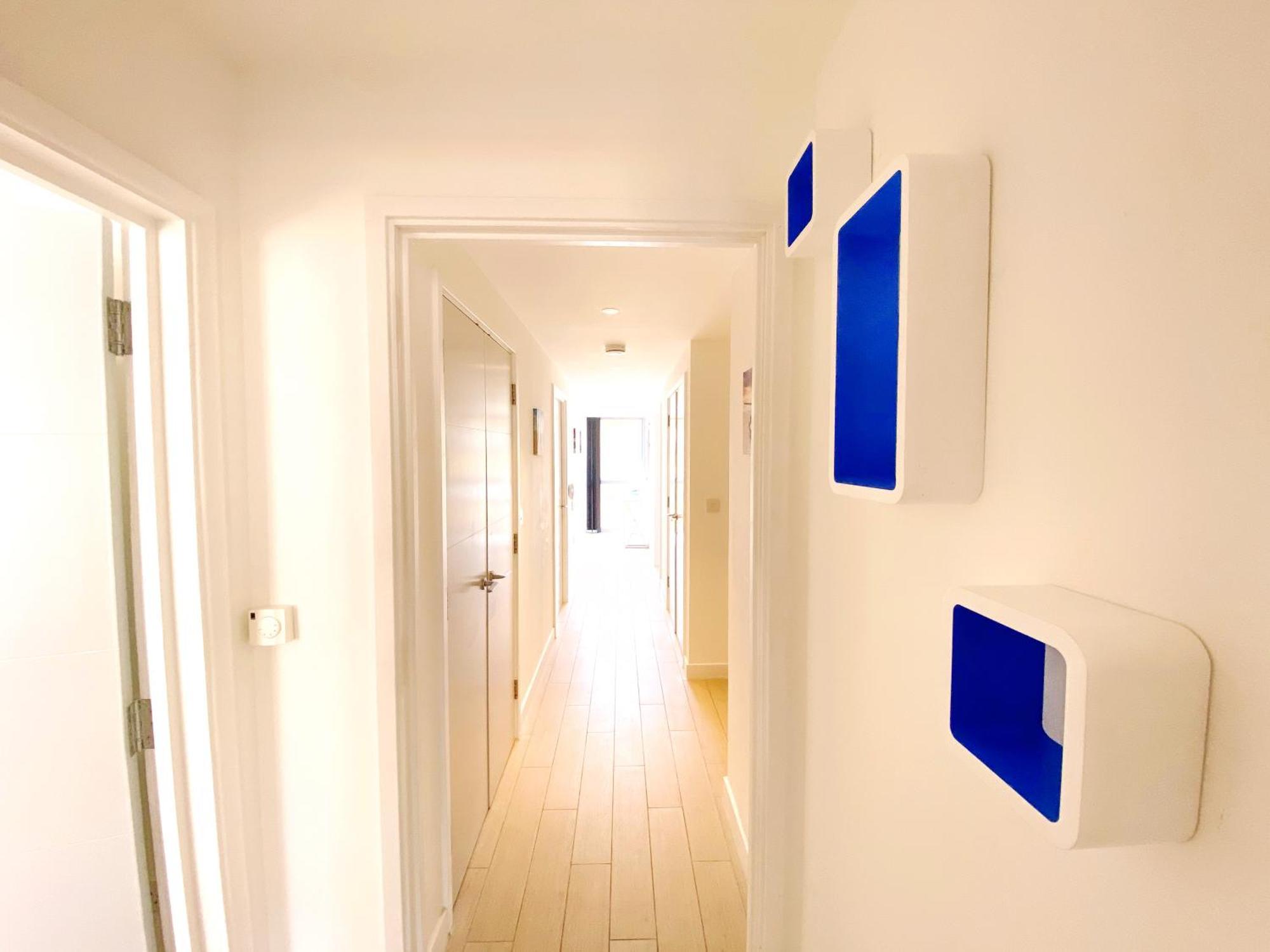 Apartment New Large 4 Bedroom & 3 Bathroom Flat Near Angel Station In Zone 1 For Max 13 Guests London