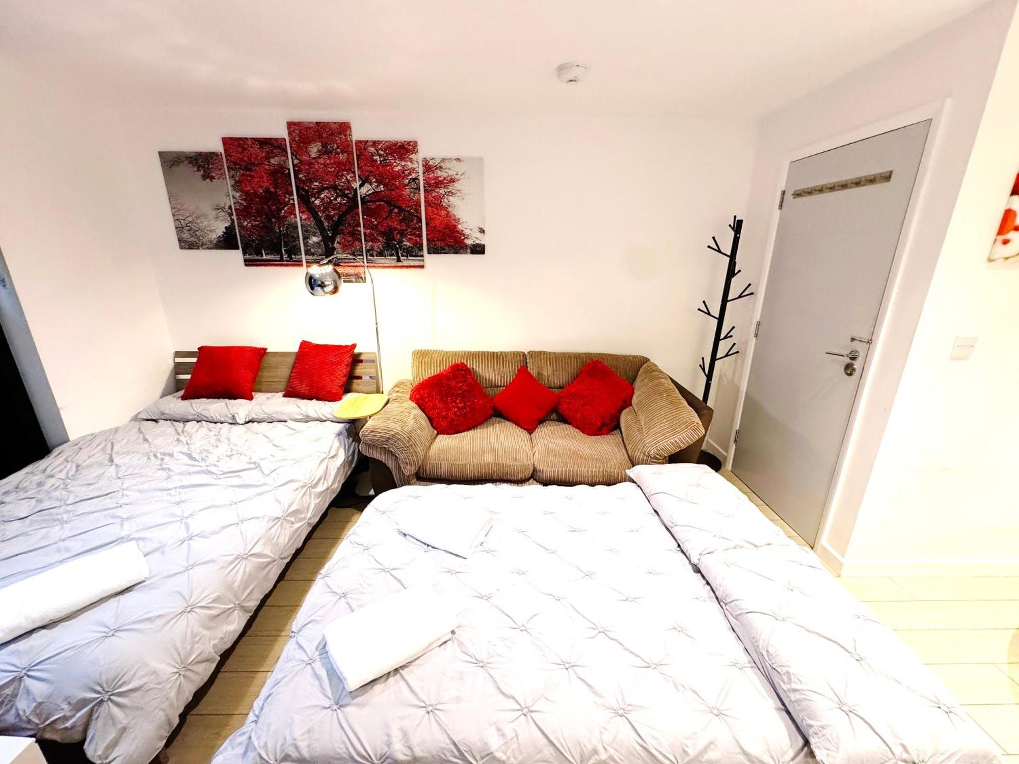 Apartment New Large 4 Bedroom & 3 Bathroom Flat Near Angel Station In Zone 1 For Max 13 Guests