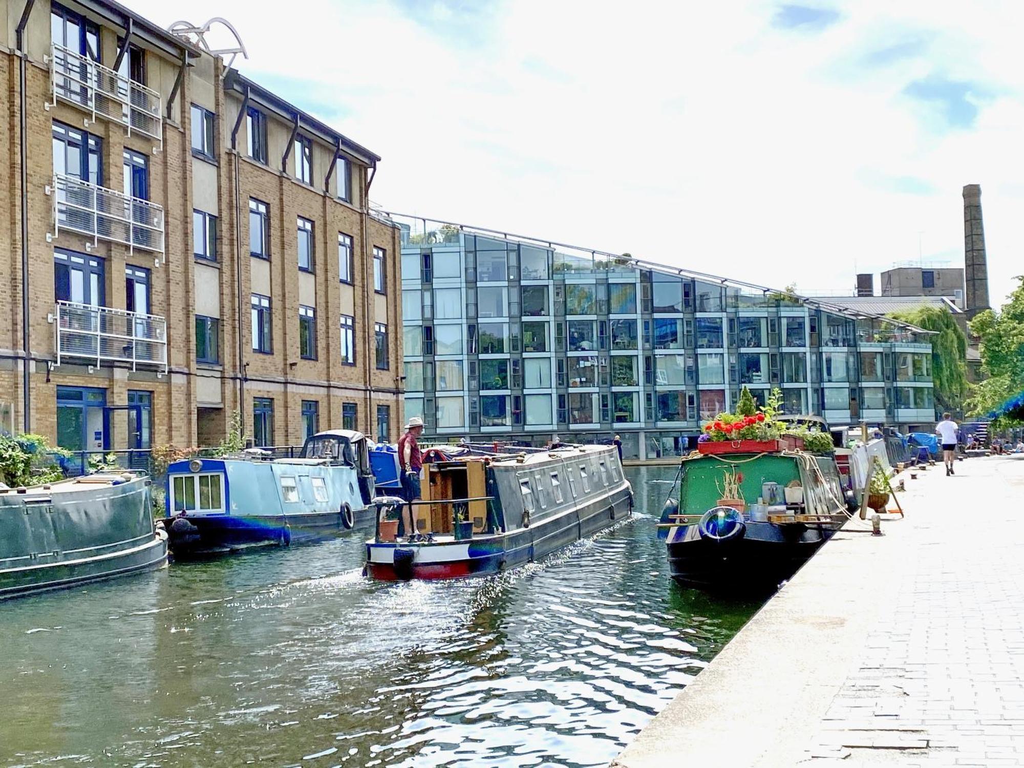 Apartment New Large 4 Bedroom & 3 Bathroom Flat Near Angel Station In Zone 1 For Max 13 Guests *