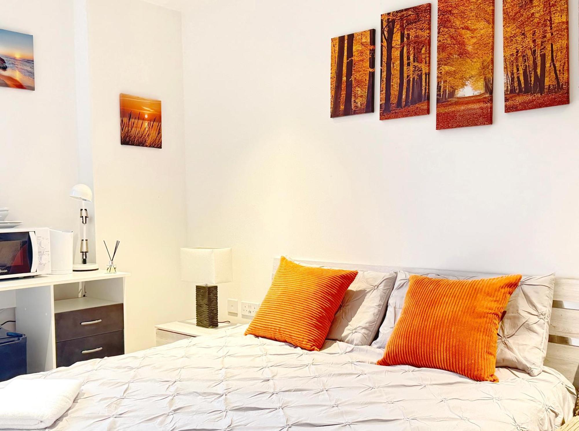 Apartment New Large 4 Bedroom & 3 Bathroom Flat Near Angel Station In Zone 1 For Max 13 Guests