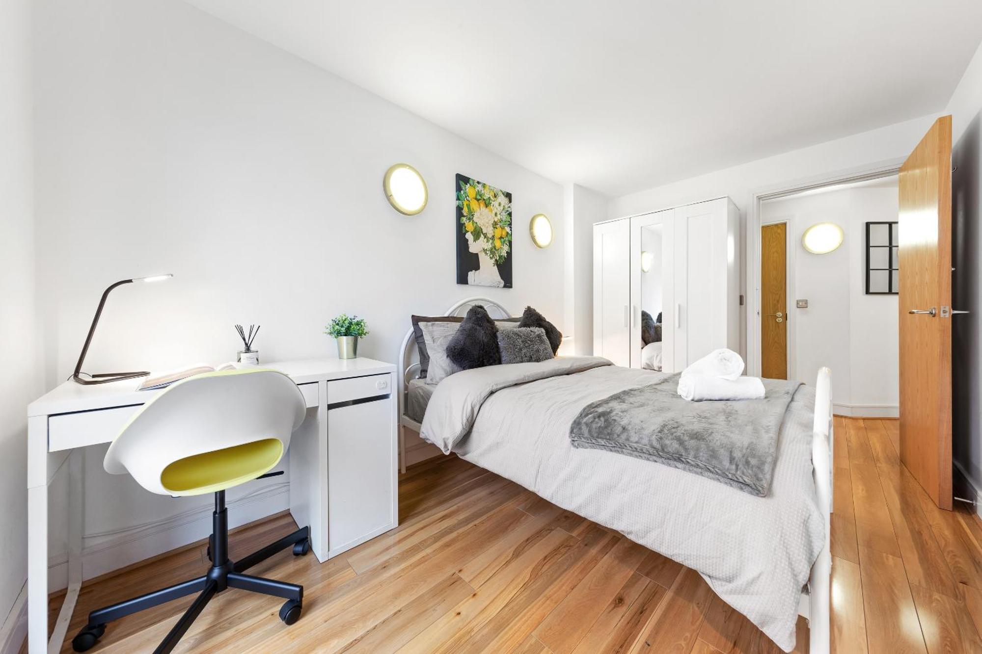 Bright Canning Town Fbs Long Term Retreat
