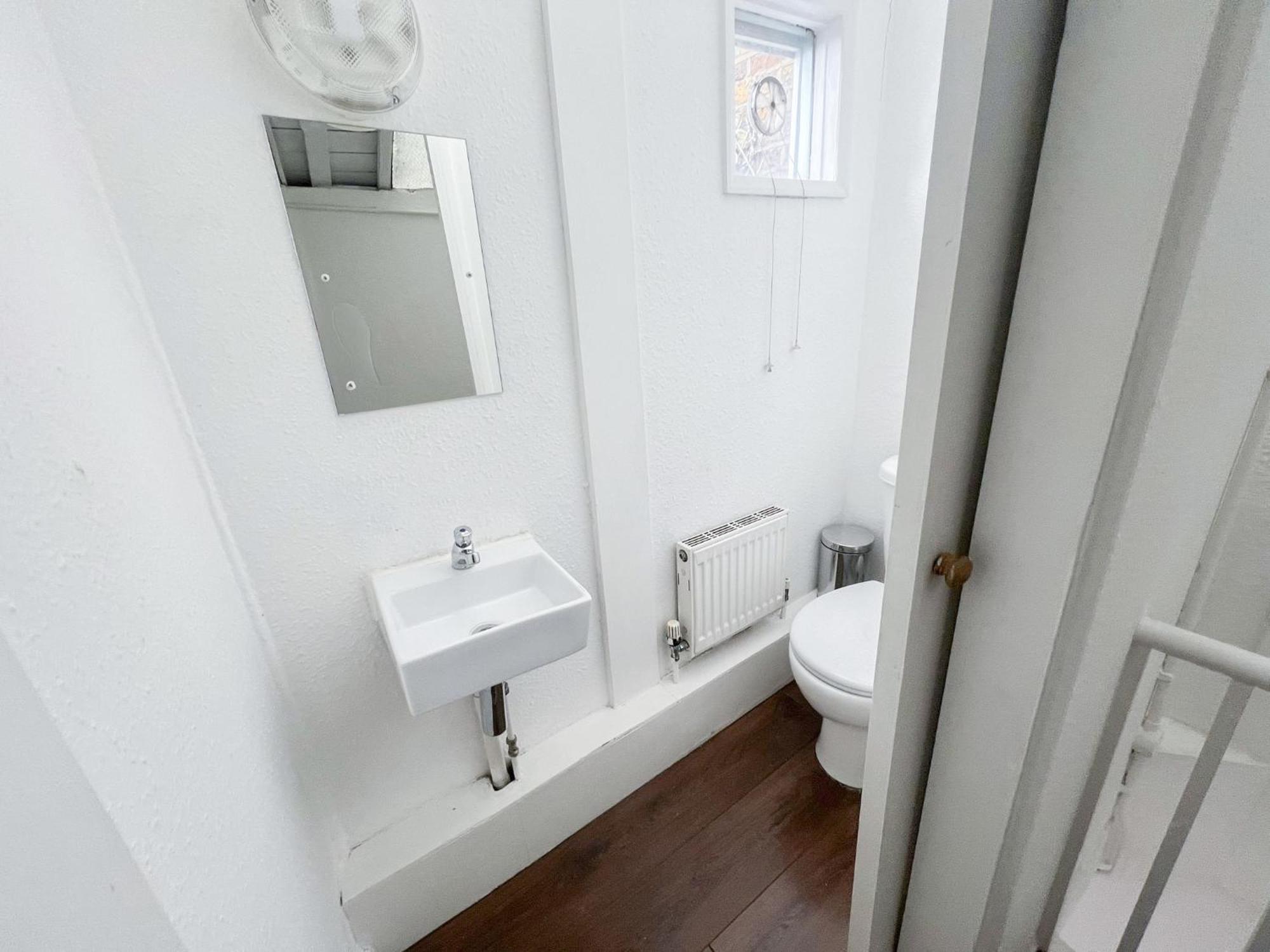 Chic 2-bedroom Flat In Farringdon Barbican Centre Holiday home London