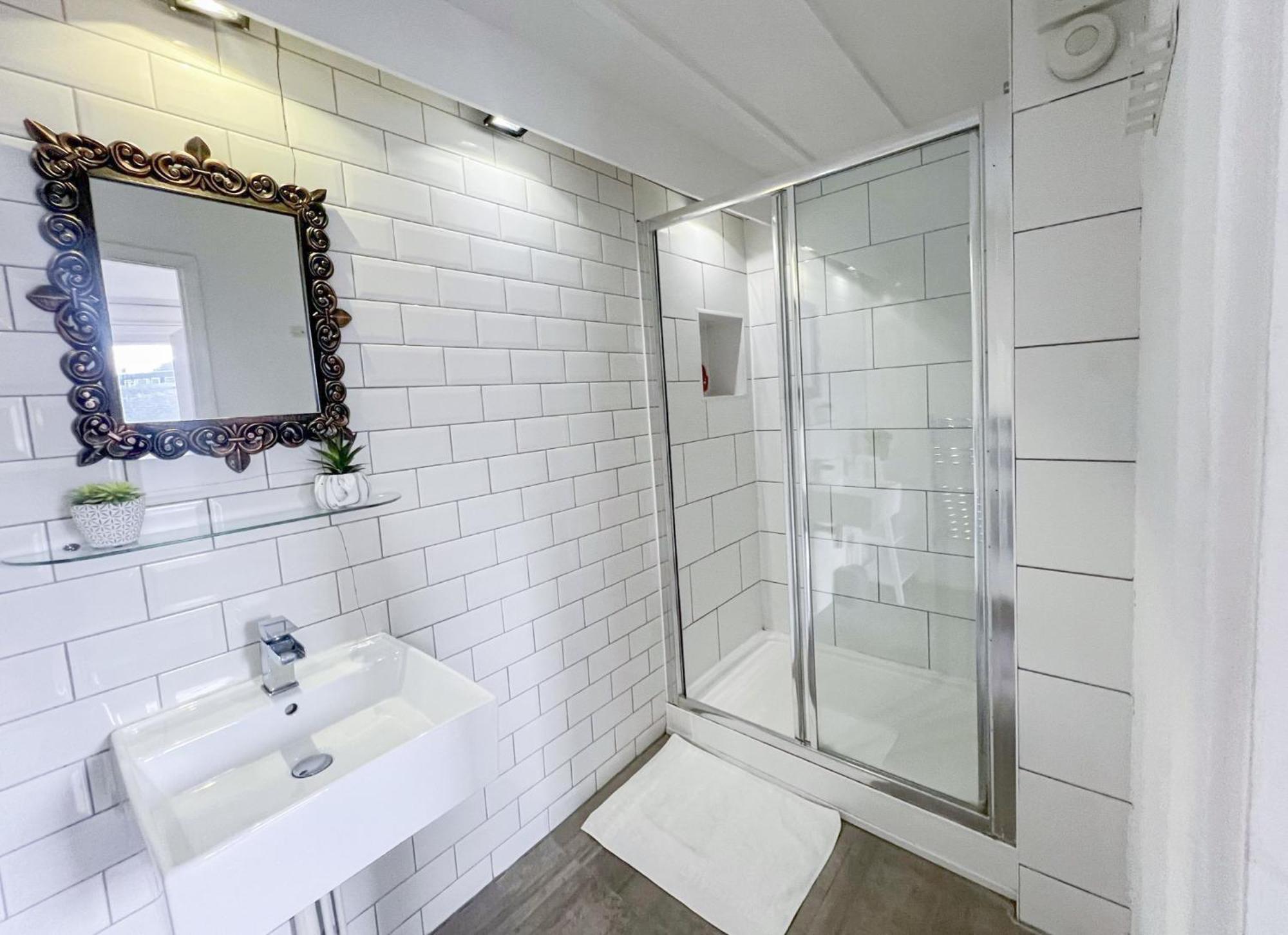 Chic 2-bedroom Flat In Farringdon Barbican Centre