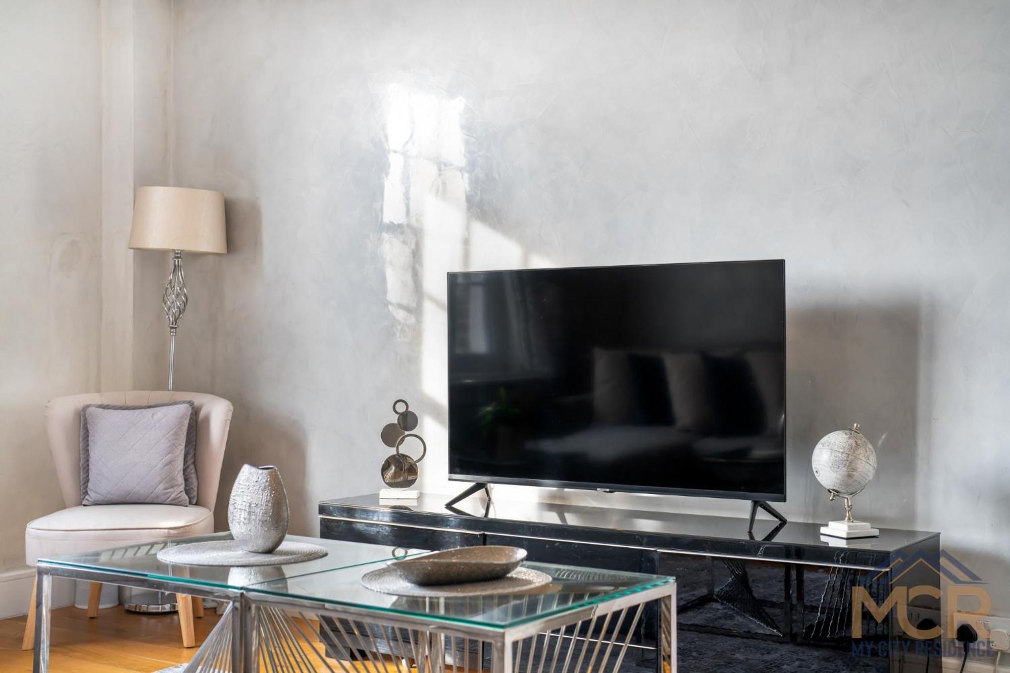 Forset Court * London