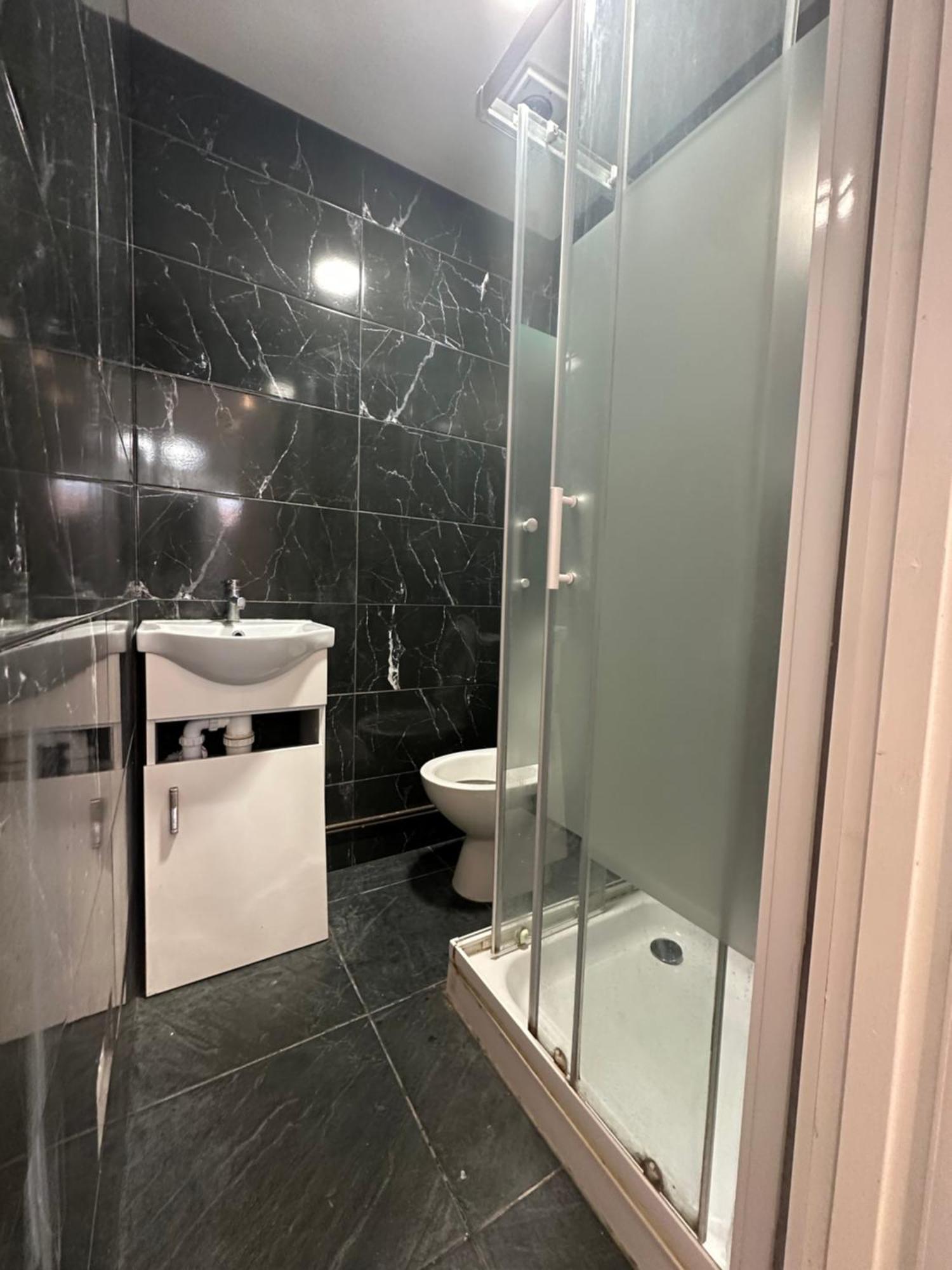 Apartment Ensuite Double Near Excel London