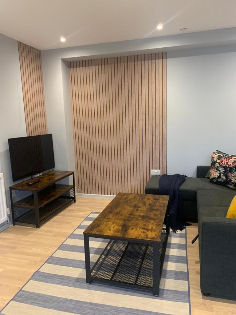 Apartment Victoria Park Two-bedroom By Novarooms *