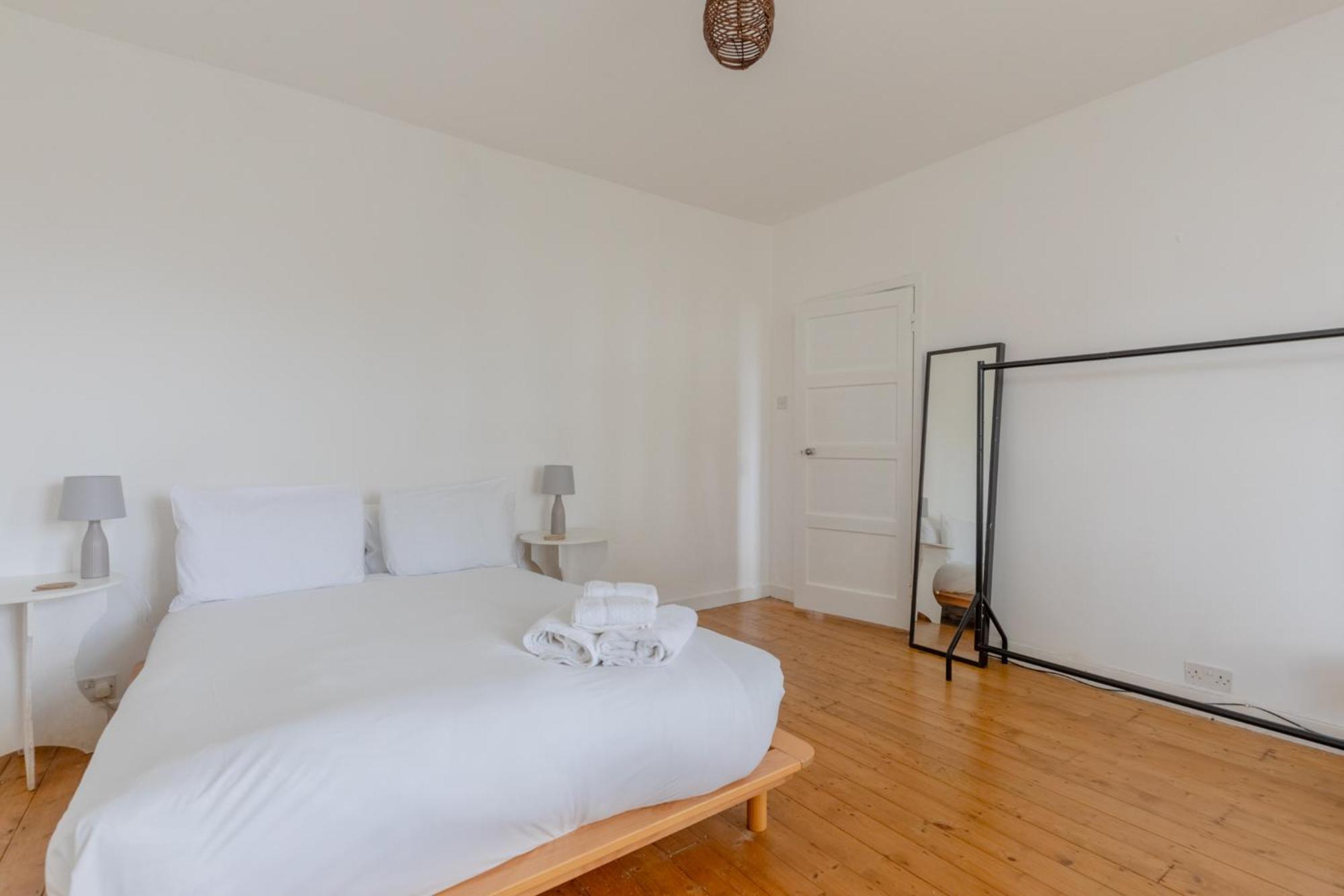 Apartment Spacious 3bd Flat W Garden Near Clapham Common
