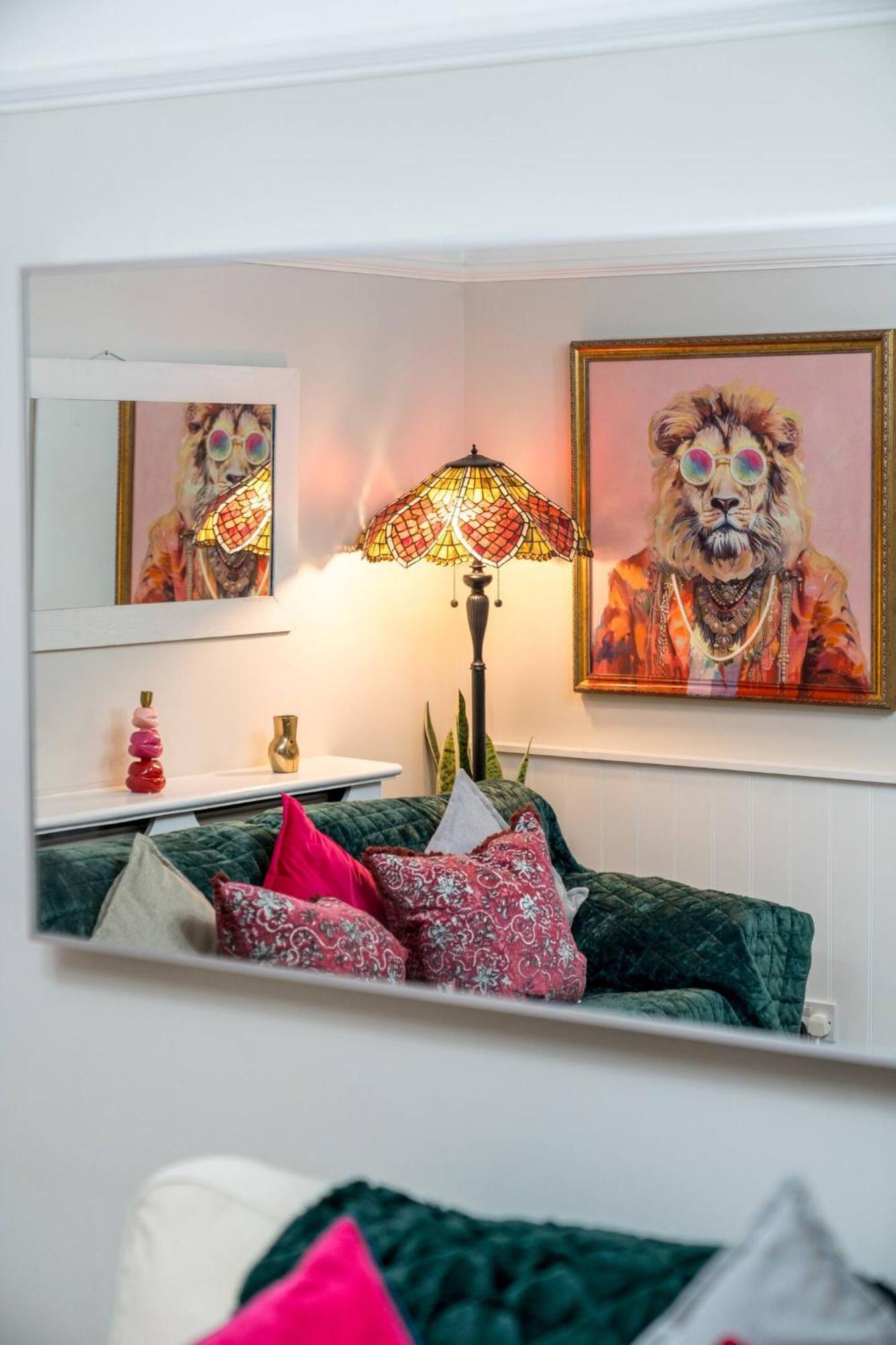 Niru Experience Chelsea Oasis With Courtyard Apartamento Londres