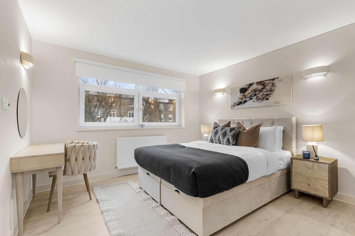 Modern Comfort In Prime Location London