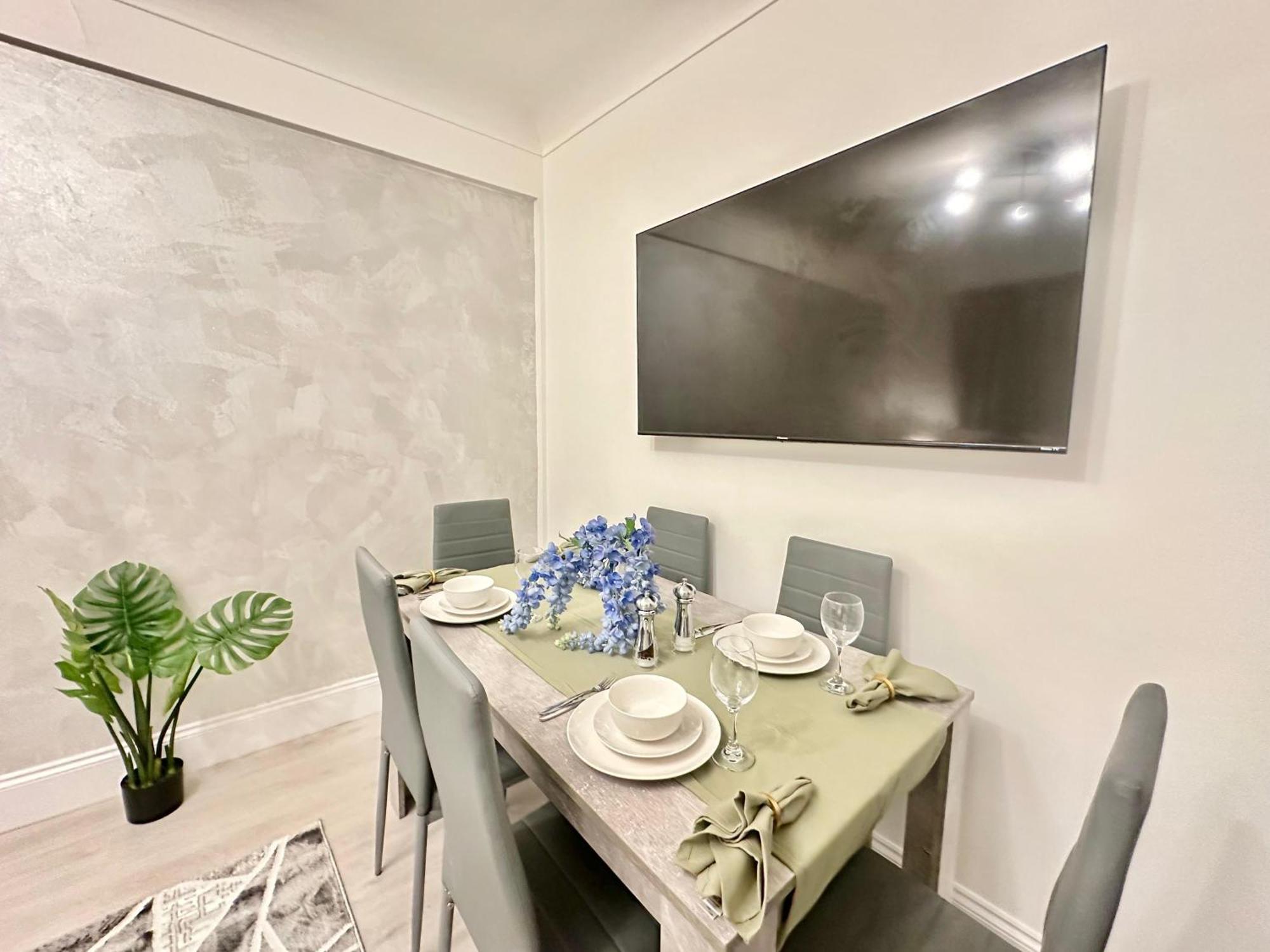 Edgware Road Beautiful Family * London