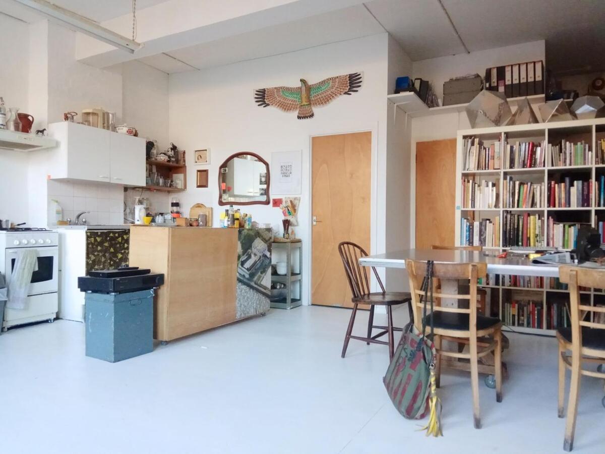 Beautiful Warehouse Flat In * London