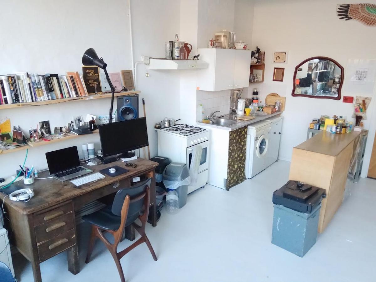 Beautiful Warehouse Flat In Apartment London