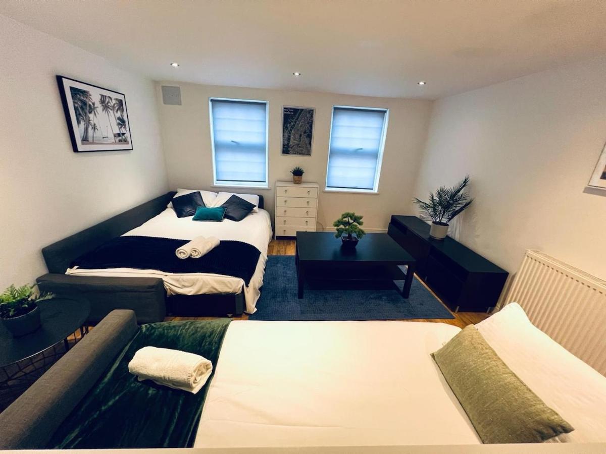 Gorgeous Flat In *