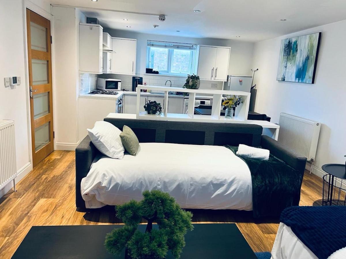Gorgeous Flat In Apartment