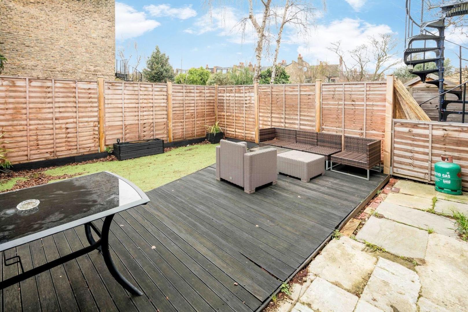 Stylish 3b Fulham Flat W/garden Near Thames & Tube *