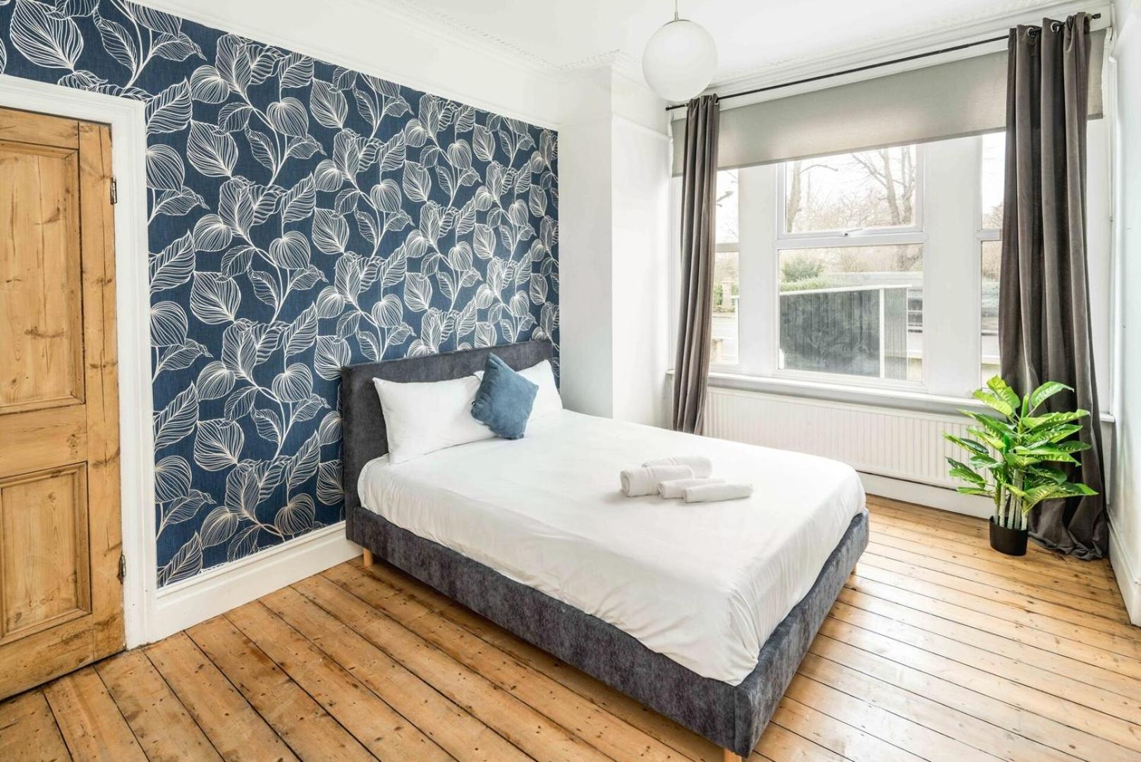 Stylish 3b Fulham Flat W/garden Near Thames & Tube Holiday home *