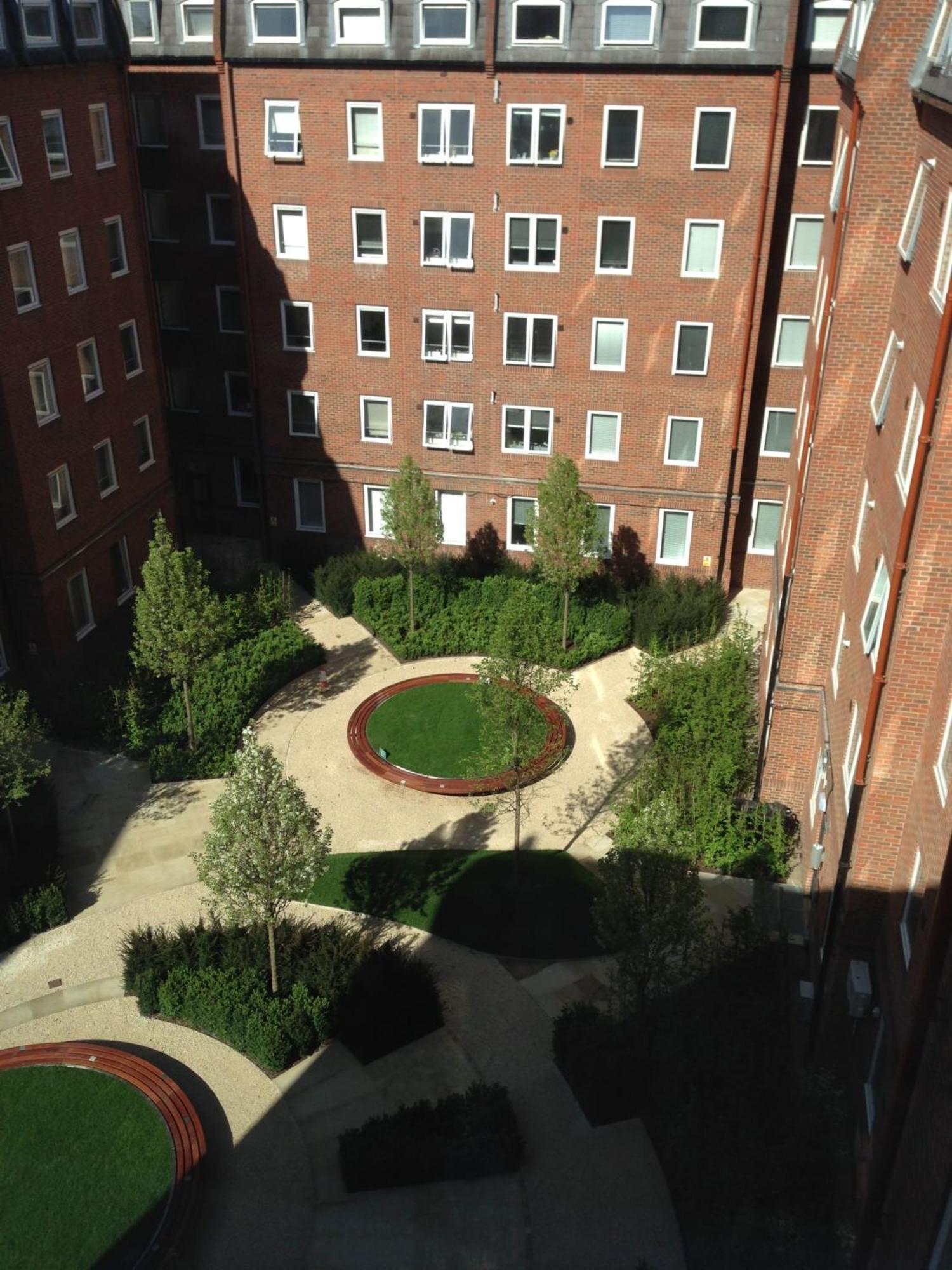 For Students Only Your Study Hub In With Stunning Amenities At Olib Apartment London