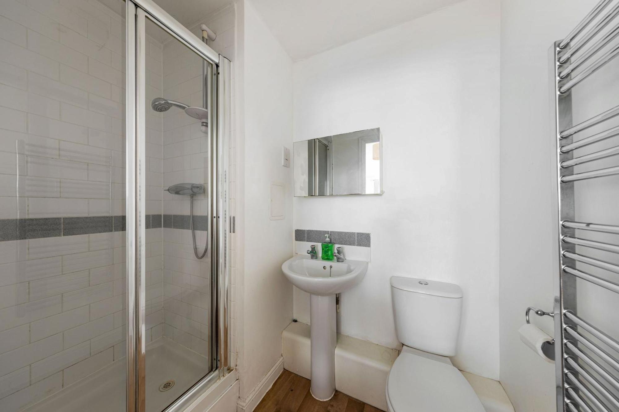 Oasis London
