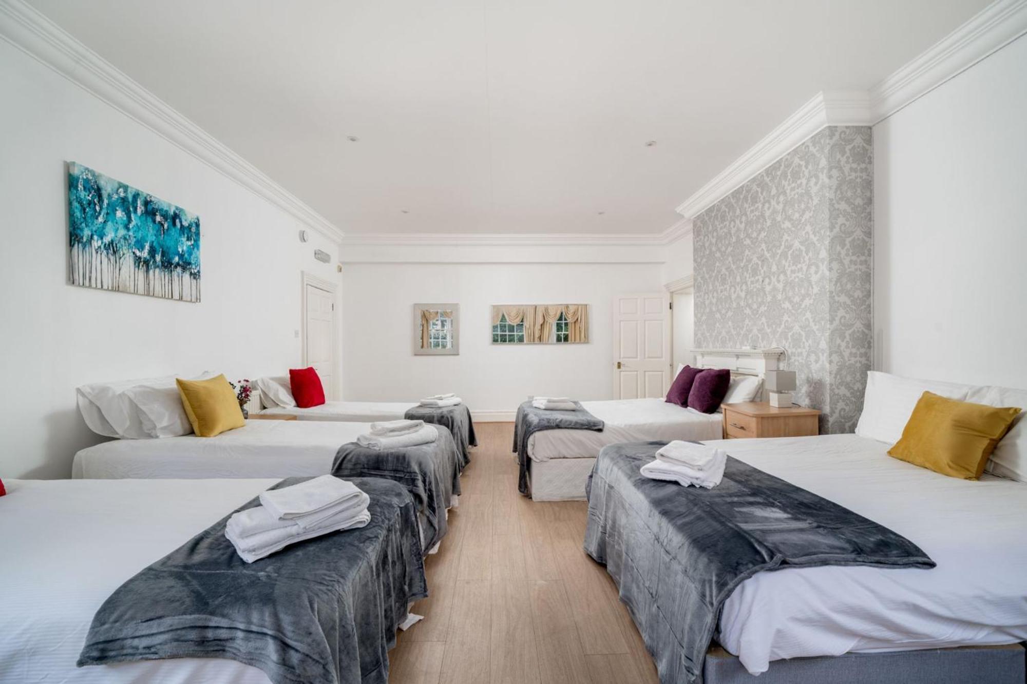 Apartment Boujee 2bed By Excel Exhibition Centre With Free Parking *