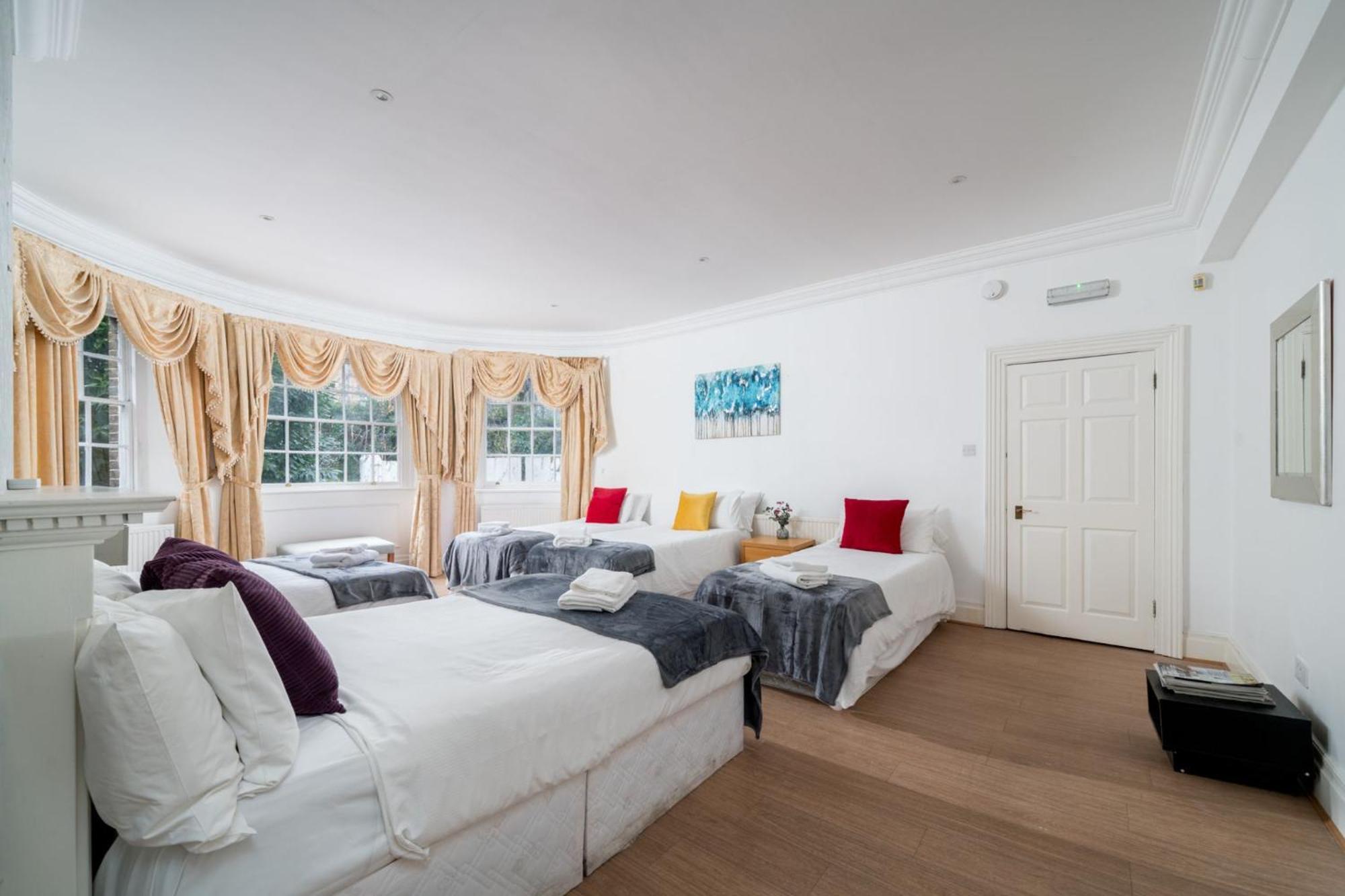 Apartment Boujee 2bed By Excel Exhibition Centre With Free Parking