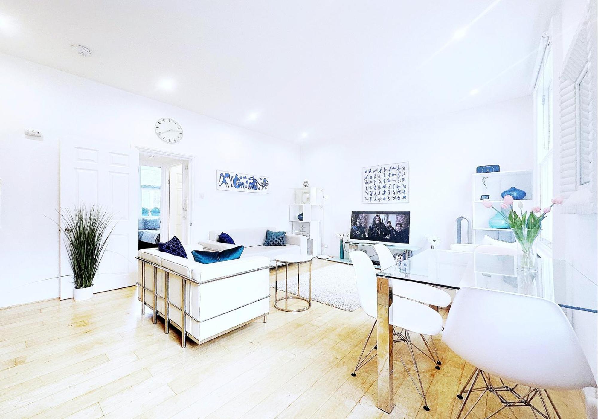 Eden Luxury * London