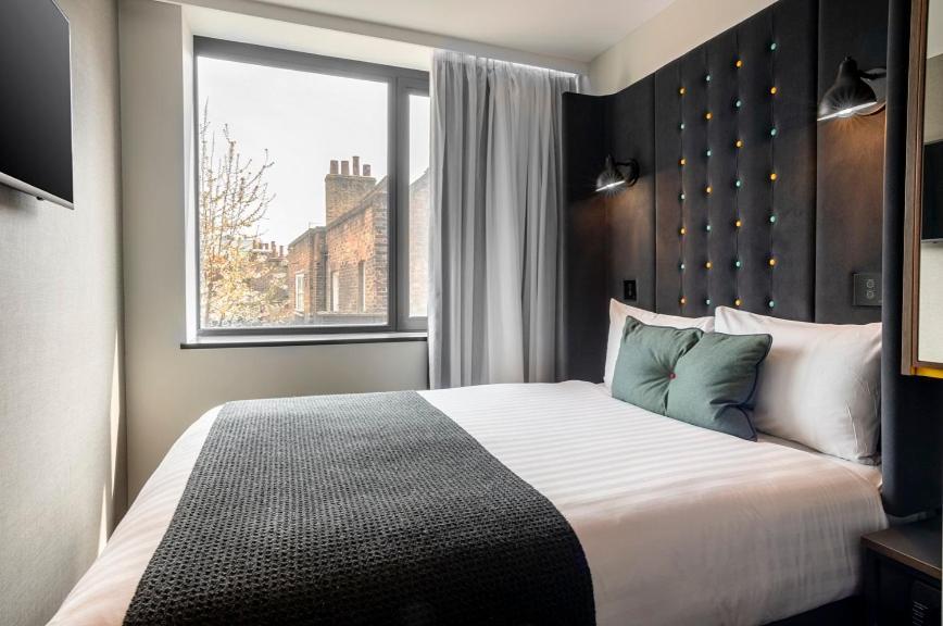 Point A Canary Wharf Hotel London