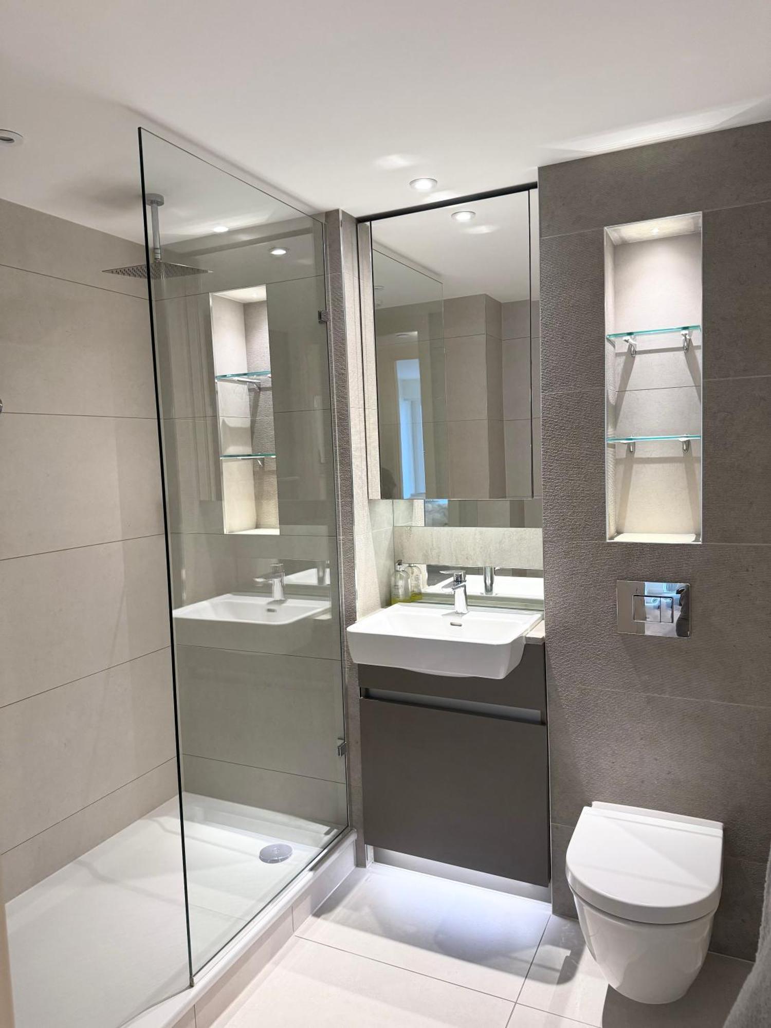 Apartment Luxury 2 Bed *