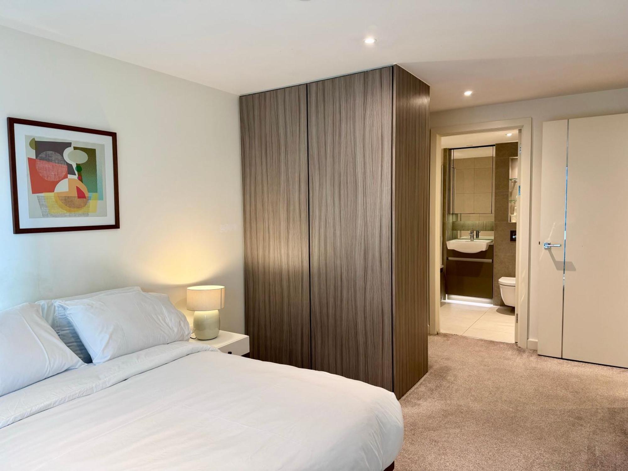 Luxury 2 Bed Apartment London