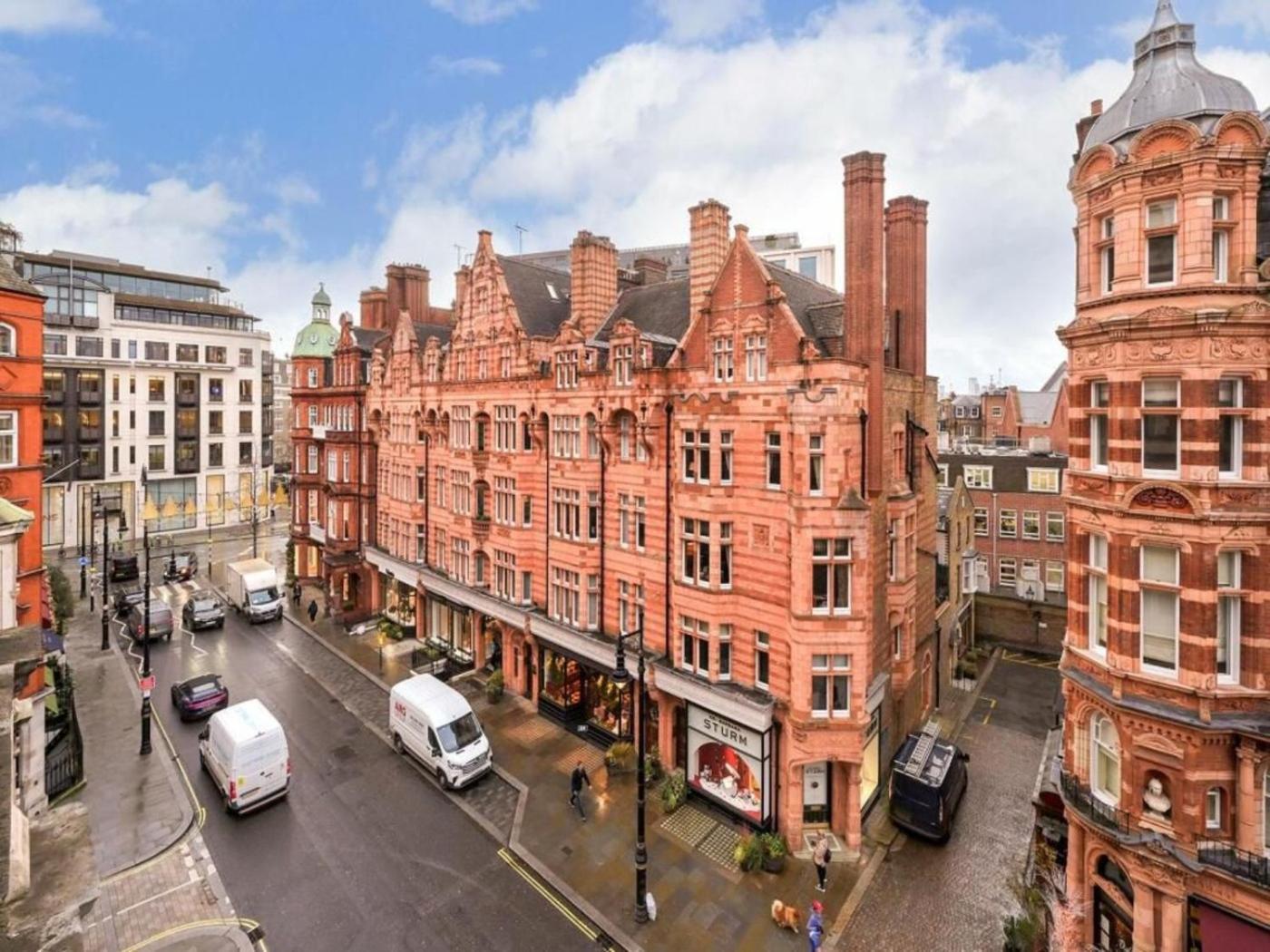 Stylish 1-bedroom Flat In Mayfair Apartment *