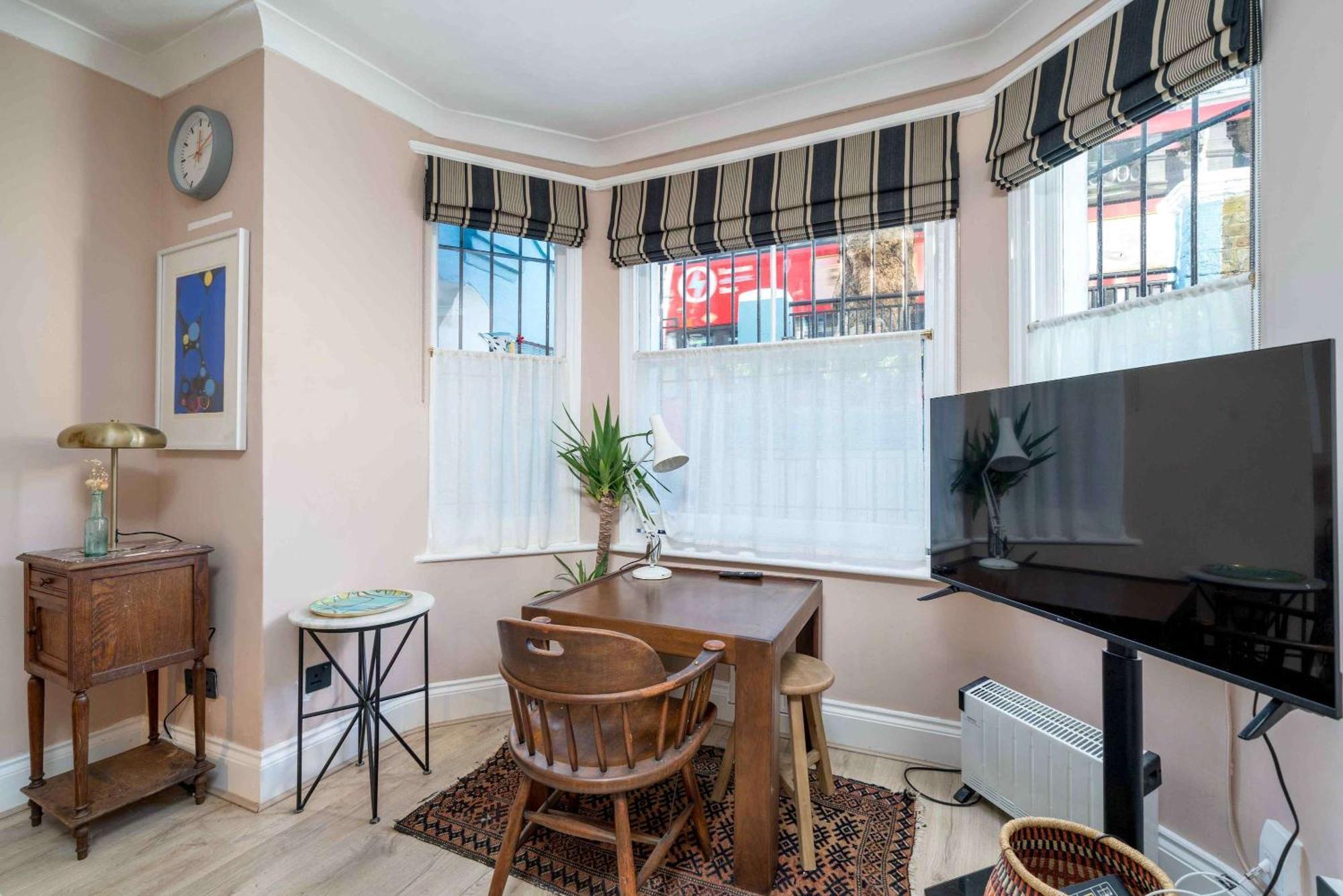 Stunning Flat Close To Notting Hill *