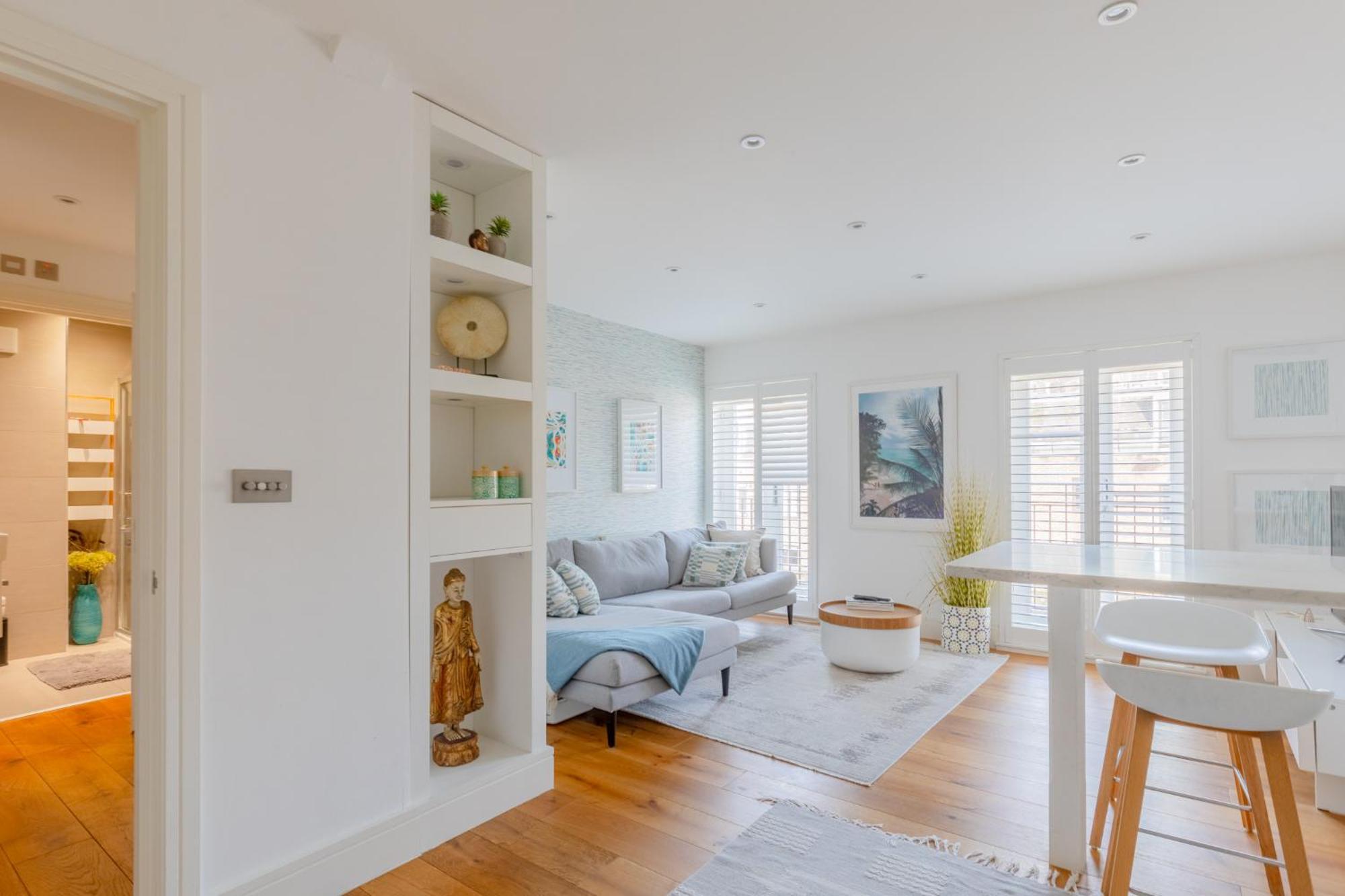 Stylishly Designed 1bd Flat By Regents Park