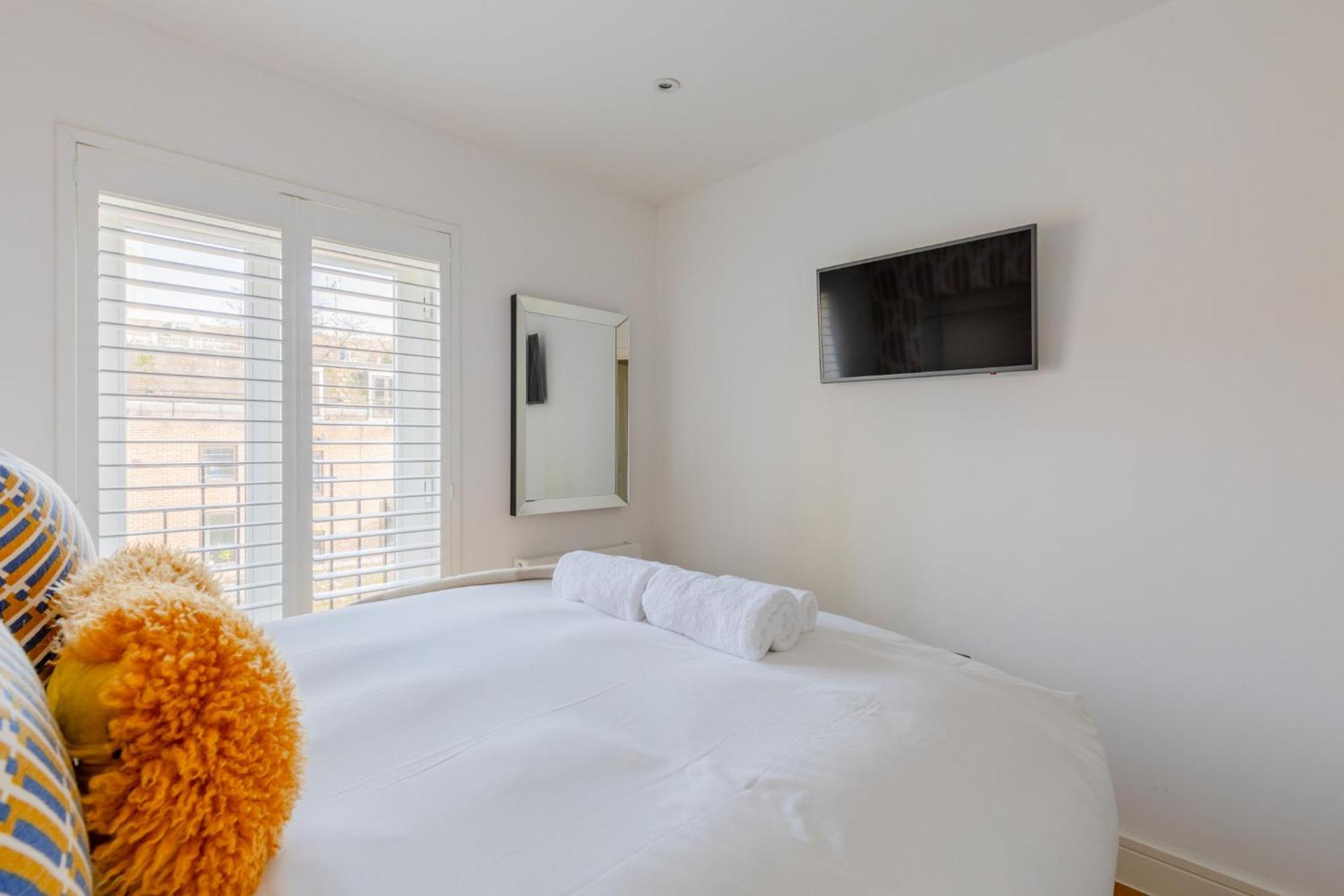 Apartment Stylishly Designed 1bd Flat By Regents Park *