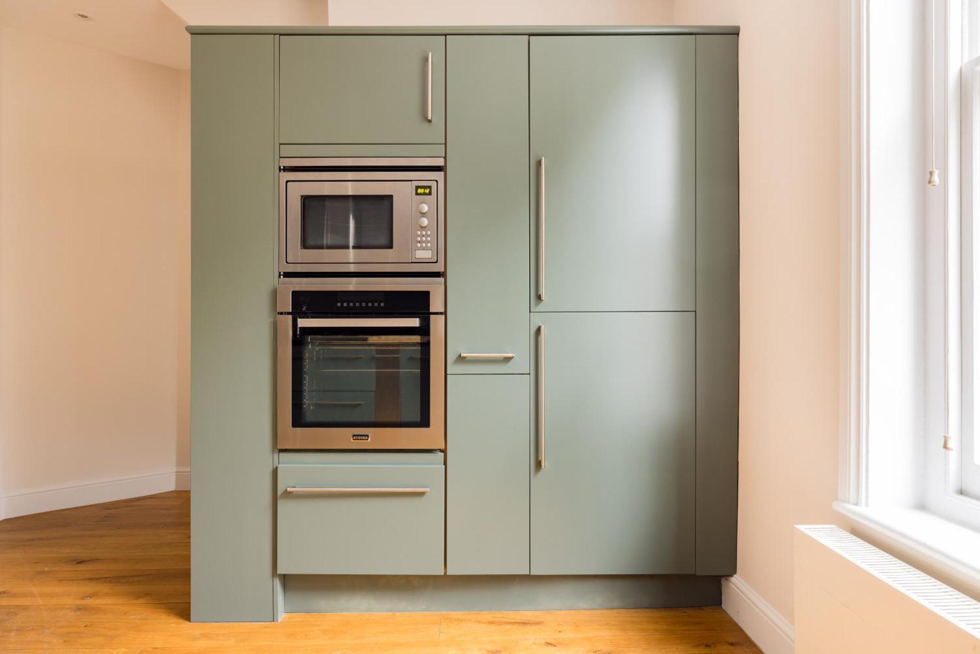 The Chelsea Nest - Stylish 2bdr With Balcony