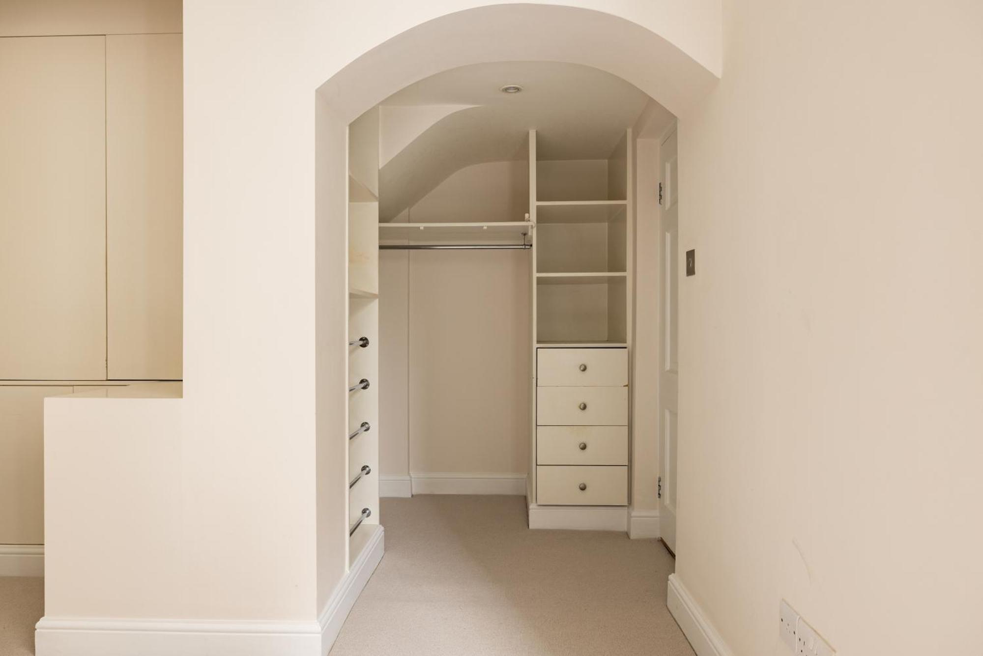 Apartment The Chelsea Nest - Stylish 2bdr With Balcony London