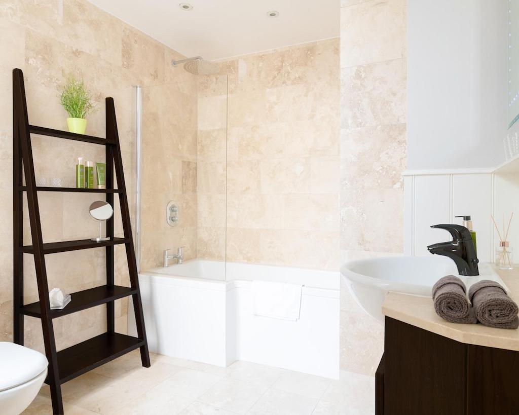 Refurbished Nov 2024 Discover The Exclusive Charm Of A Covent Garden Luxury Nomads
