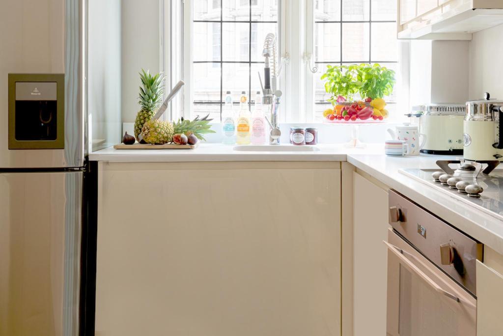 Refurbished Nov 2024 Discover The Exclusive Charm Of A Covent Garden Luxury Nomads Apartment