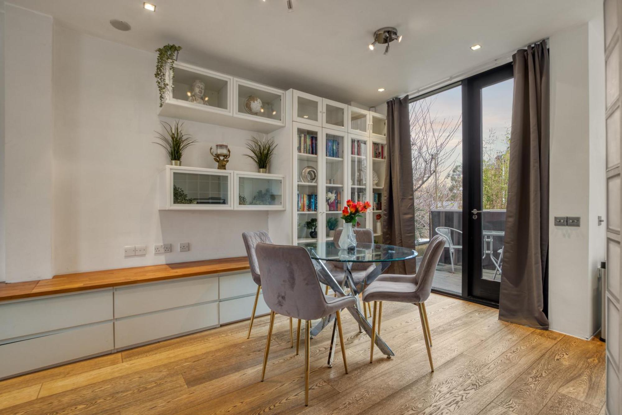 Award Winning 2 Bedroom House, King's Cross Londres