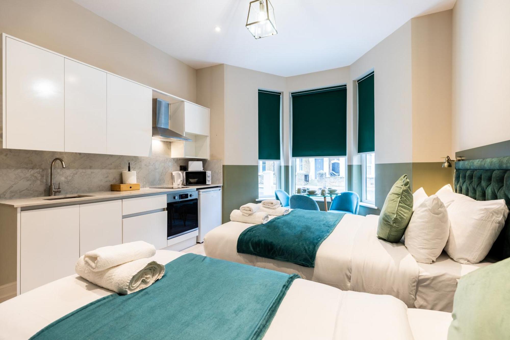 The Chapter - Finsbury Park 3* London