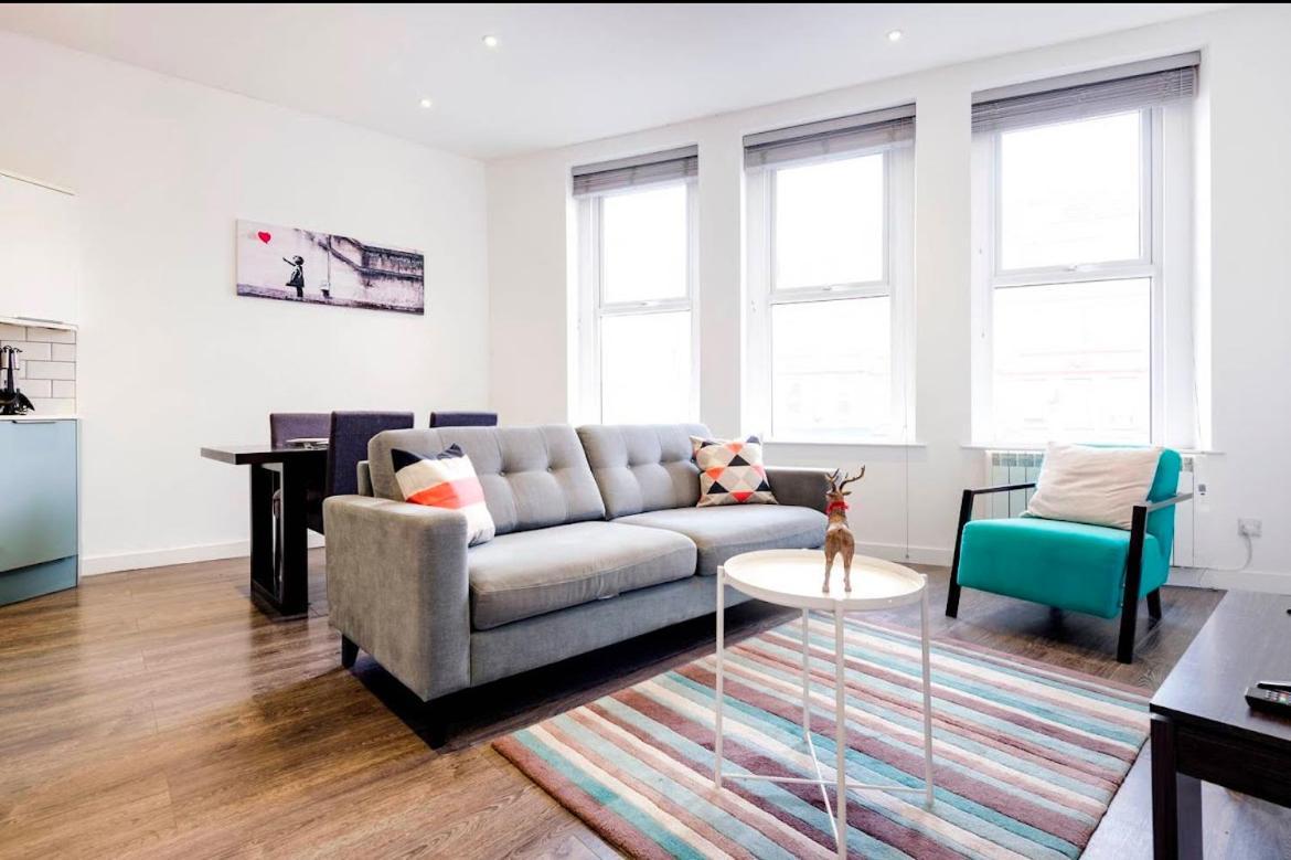 Flat 1 London