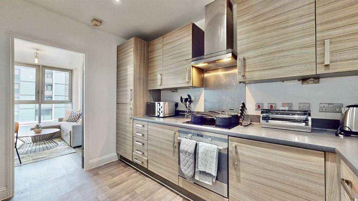 Near Westfield Stratford & Abba Arena!