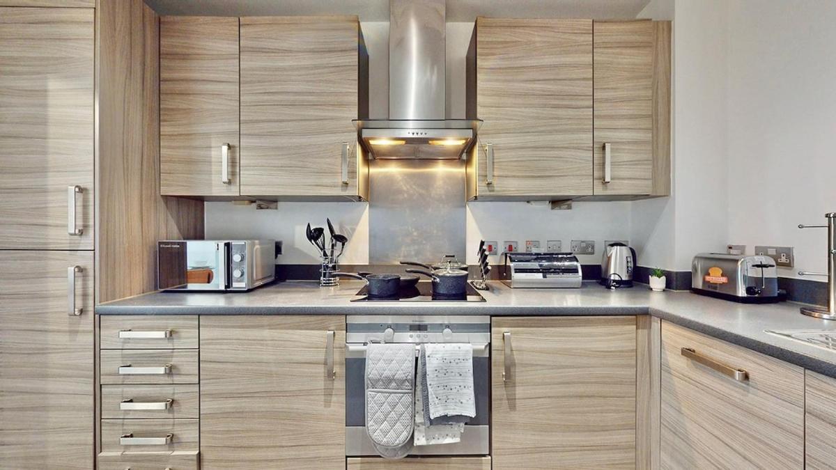 Near Westfield Stratford & Abba Arena! Apartment