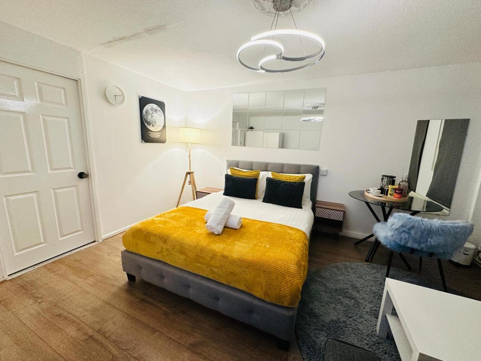 Opulent Retreat 5* London