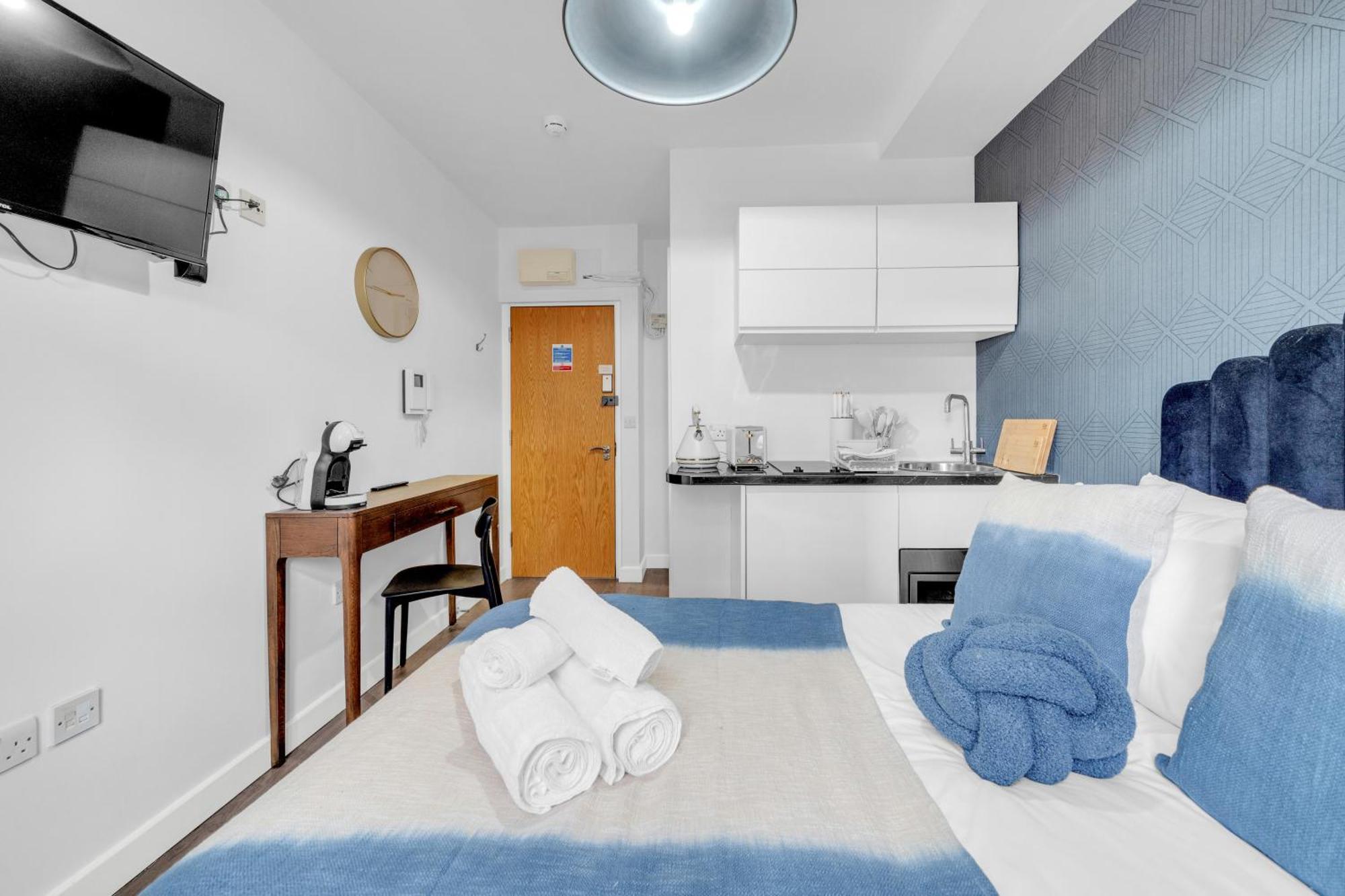Urban Elegance Luxury Living With Kitchenette Londres