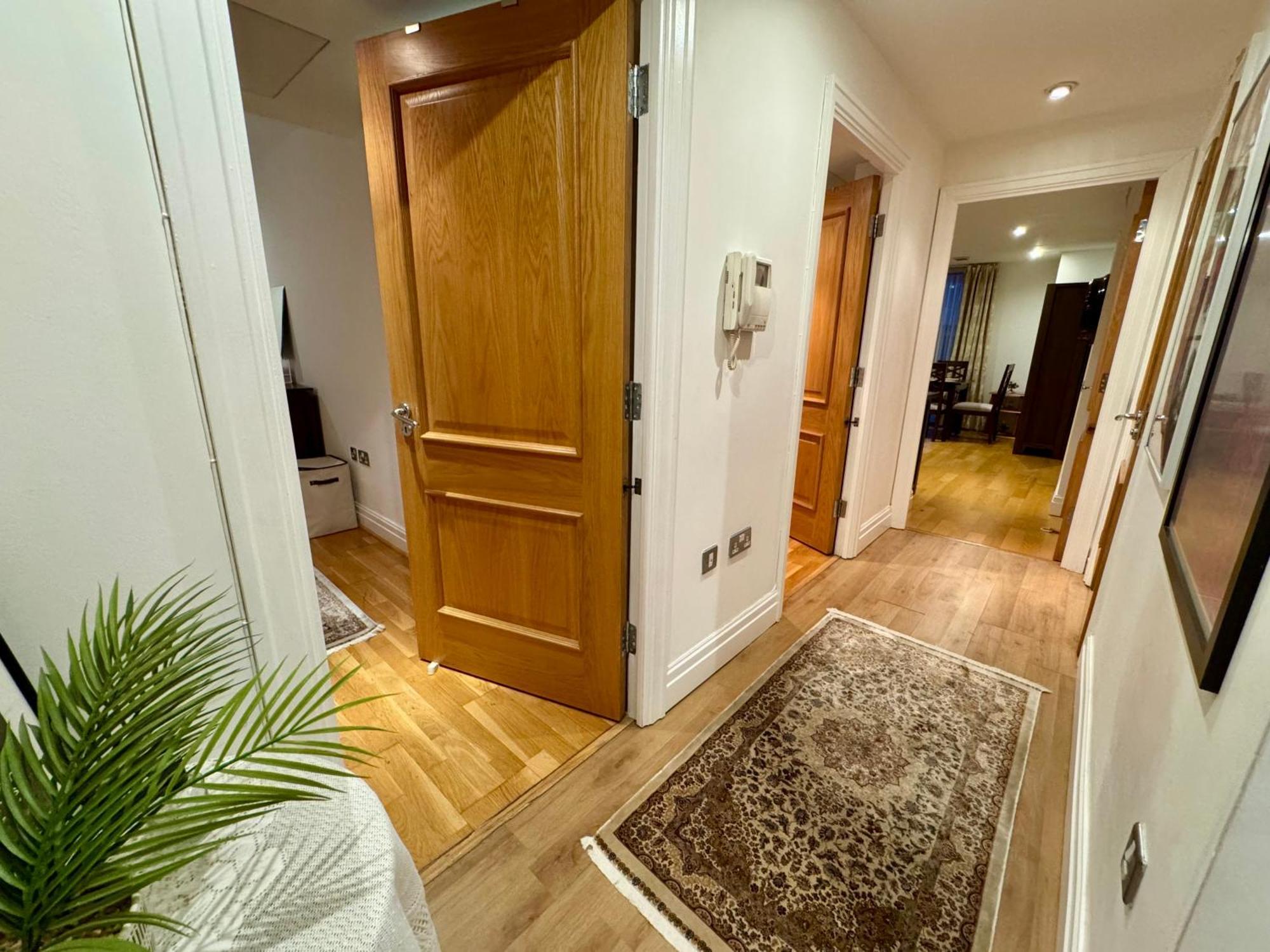 Apartamento Paddington Lake Side 2bed 2bath