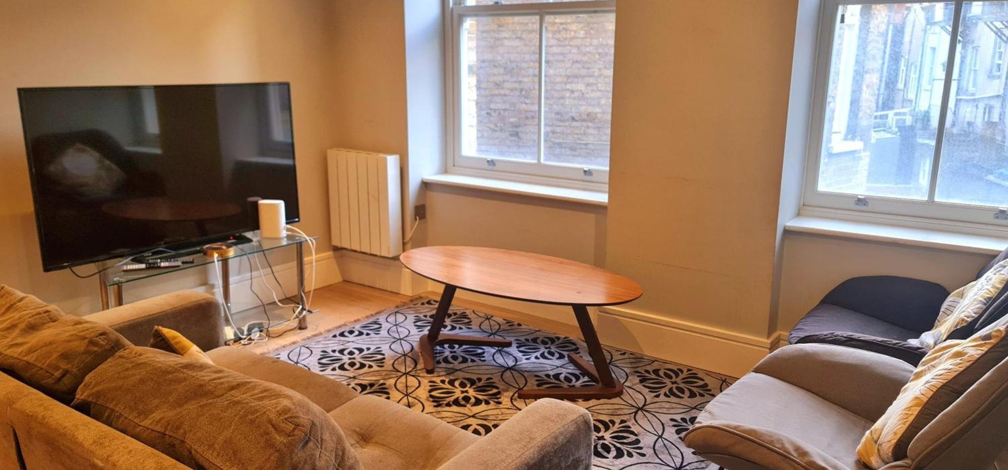 Traveleraddress - Crawford Place * London