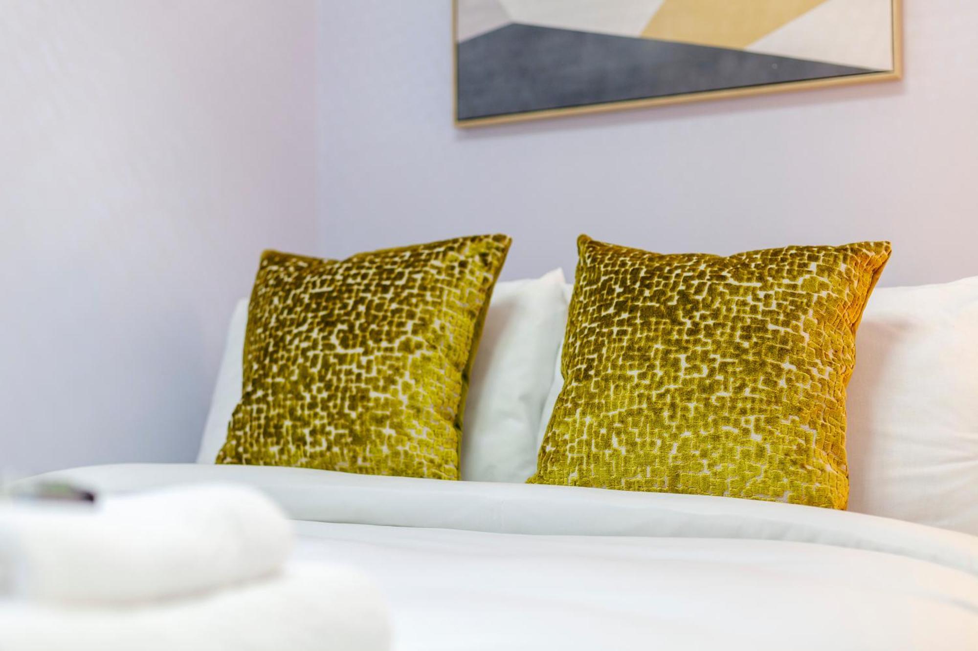 Apartment Vibrant 2 Bedroom Flat In Victorian House, Earl's Court