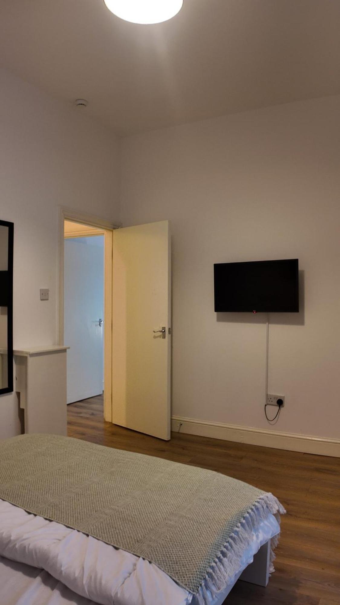 Luxury Sleep 8 In Camden Wr203 Apartment