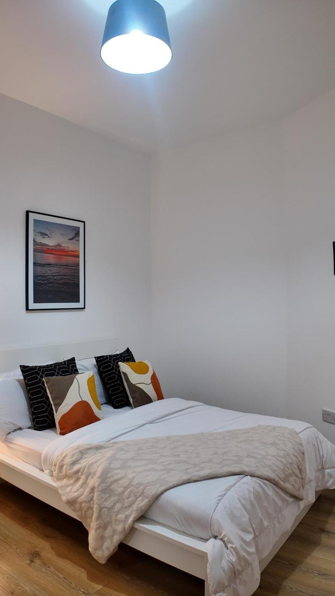 Luxury Sleep 8 In Camden Wr203 Apartment