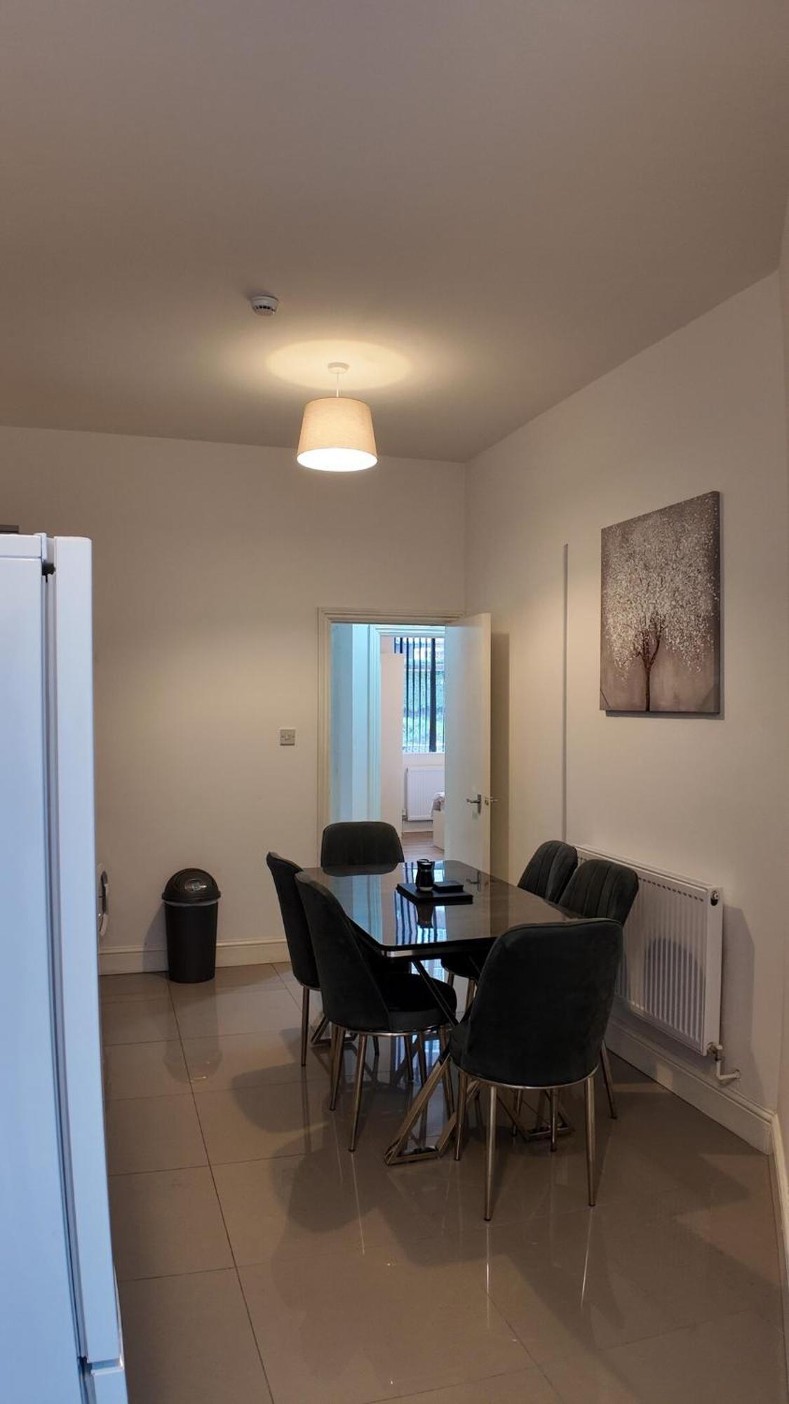 Luxury Sleep 8 In Camden Wr203 London