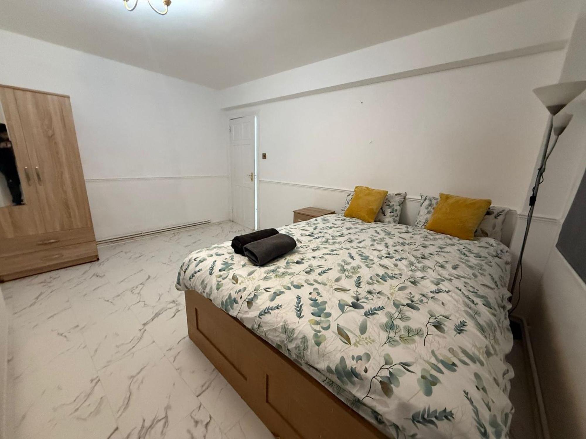 Hospedagem domiciliar Edgware Road For 4 Guests Londres
